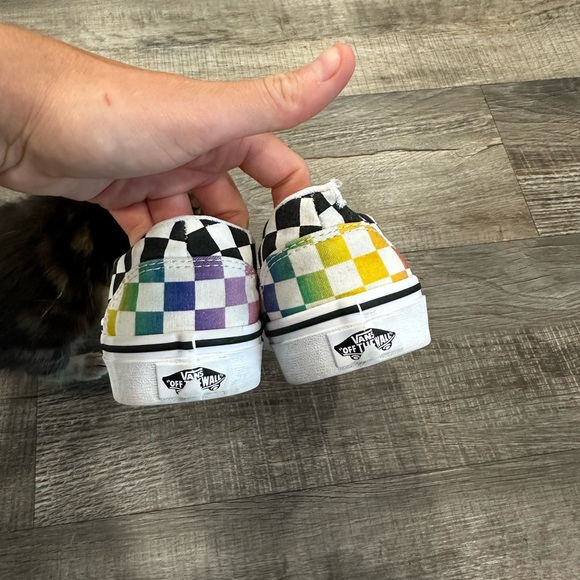 Vans Black and White Slip-On Sneakers Classic Canvas - Picture 6 of 7